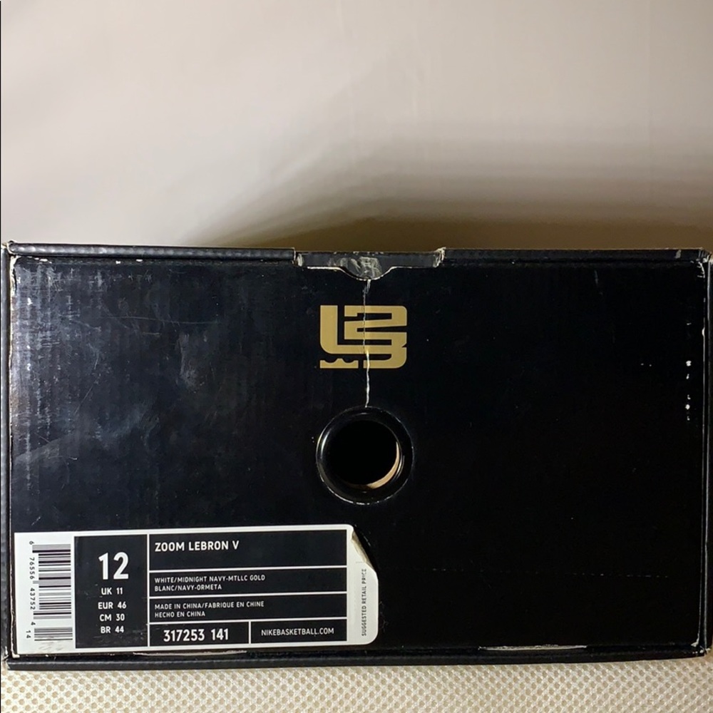Nike Zoom Lebron V (5) Akron Men’s Size 12